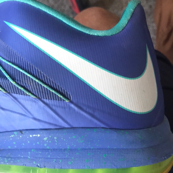 Lebron X Sprite - Picture 4 of 4